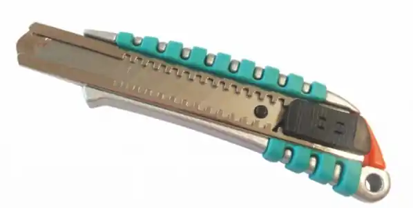 Törhető pengés kés Messer M38 Kedvezmény