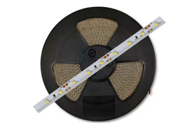 Árengedmény MasterLED 60 LED/méteres 12 V-os beltéri hideg fehér LED szalag 5 m / tekercs
