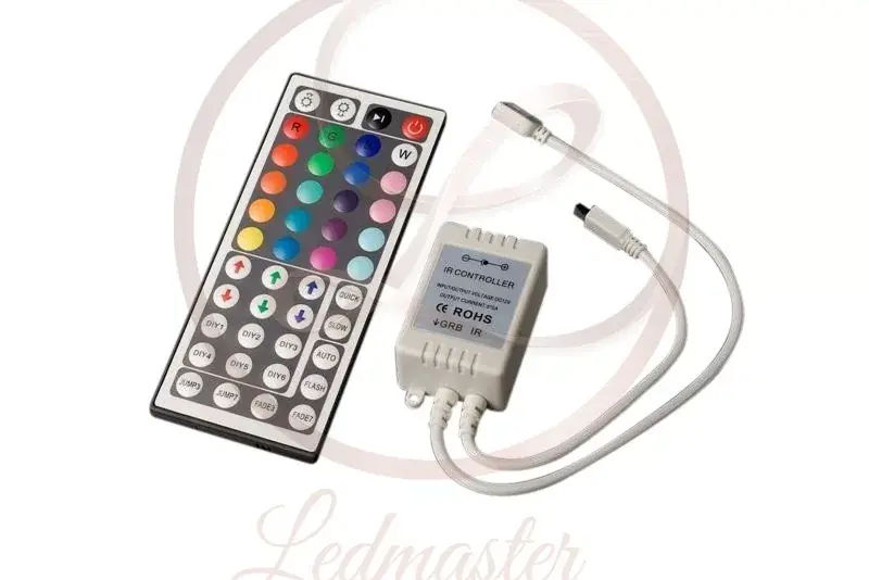 Biztonságos fizetés MasterLED - 44 gombos vezérlõ vezeték nélküli RGB led lámpa vezérlõ 6A áramfelvétel infra RGB led modul vagy szalag vezérlése