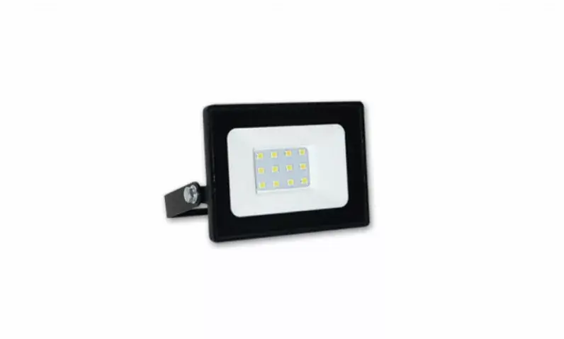 MasterLED Tiga 10 W-os natúrfehér LED reflektor Expressz kézbesítés
